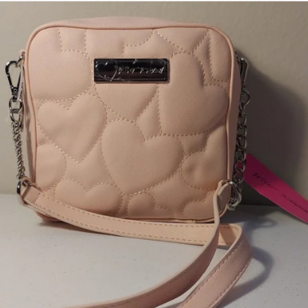 NWT Betsey Johnson PINK HEARTS CROSSBODY - Picture 2 of 8